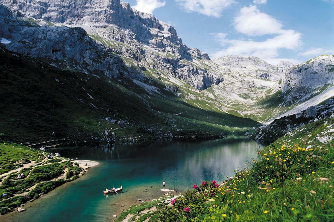 Hotel Berghaus Sulzfluh Sankt Antönien Esterno foto